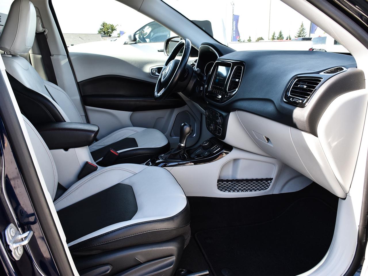 2021 Jeep Compass Limited 4x4 ~Heated Leather ~Bluetooth ~Camera Photo