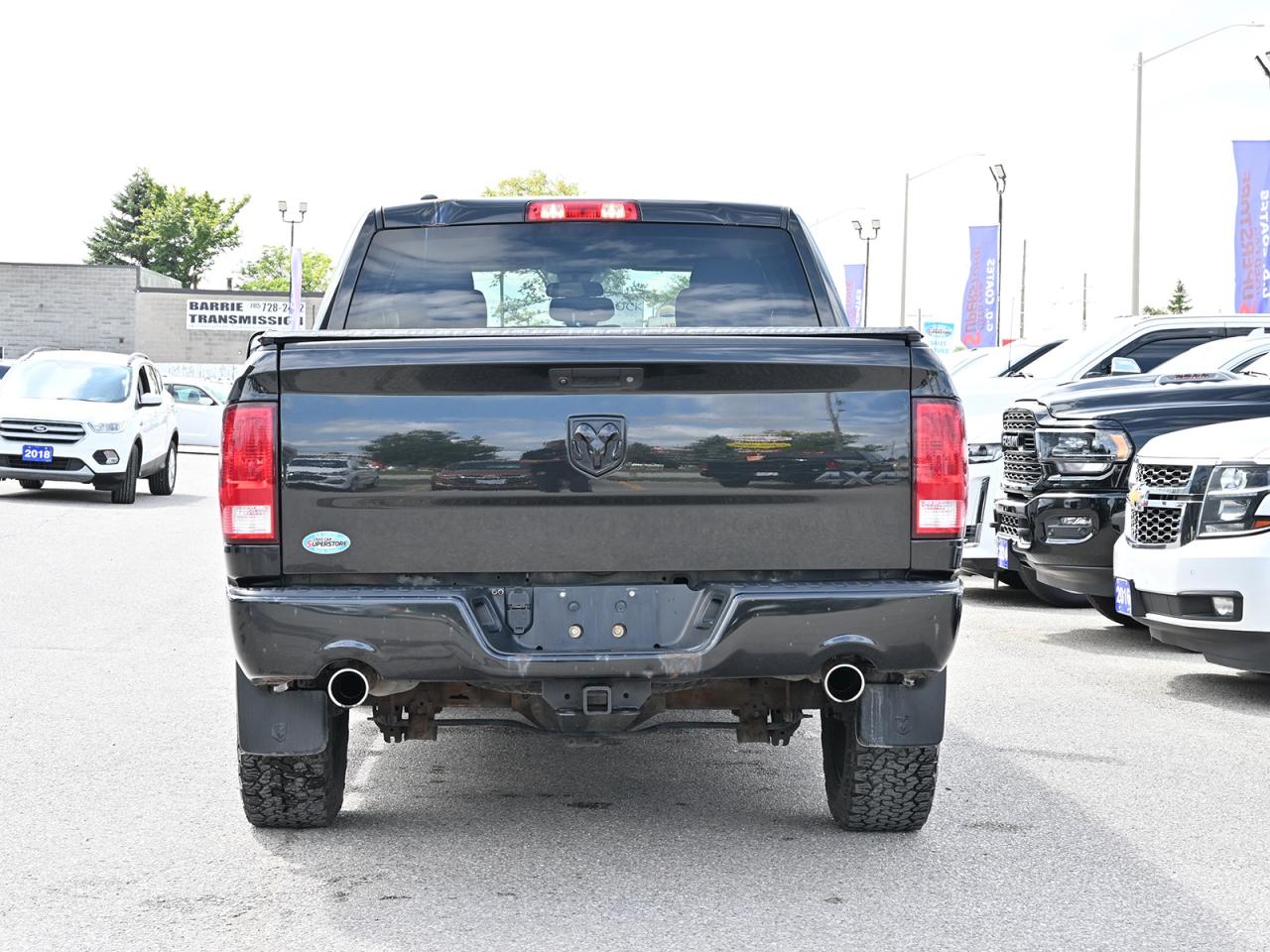 2018 RAM 1500 Express Crew Cab 4x4 ~HEMI ~Camera ~Bluetooth ~20s Photo