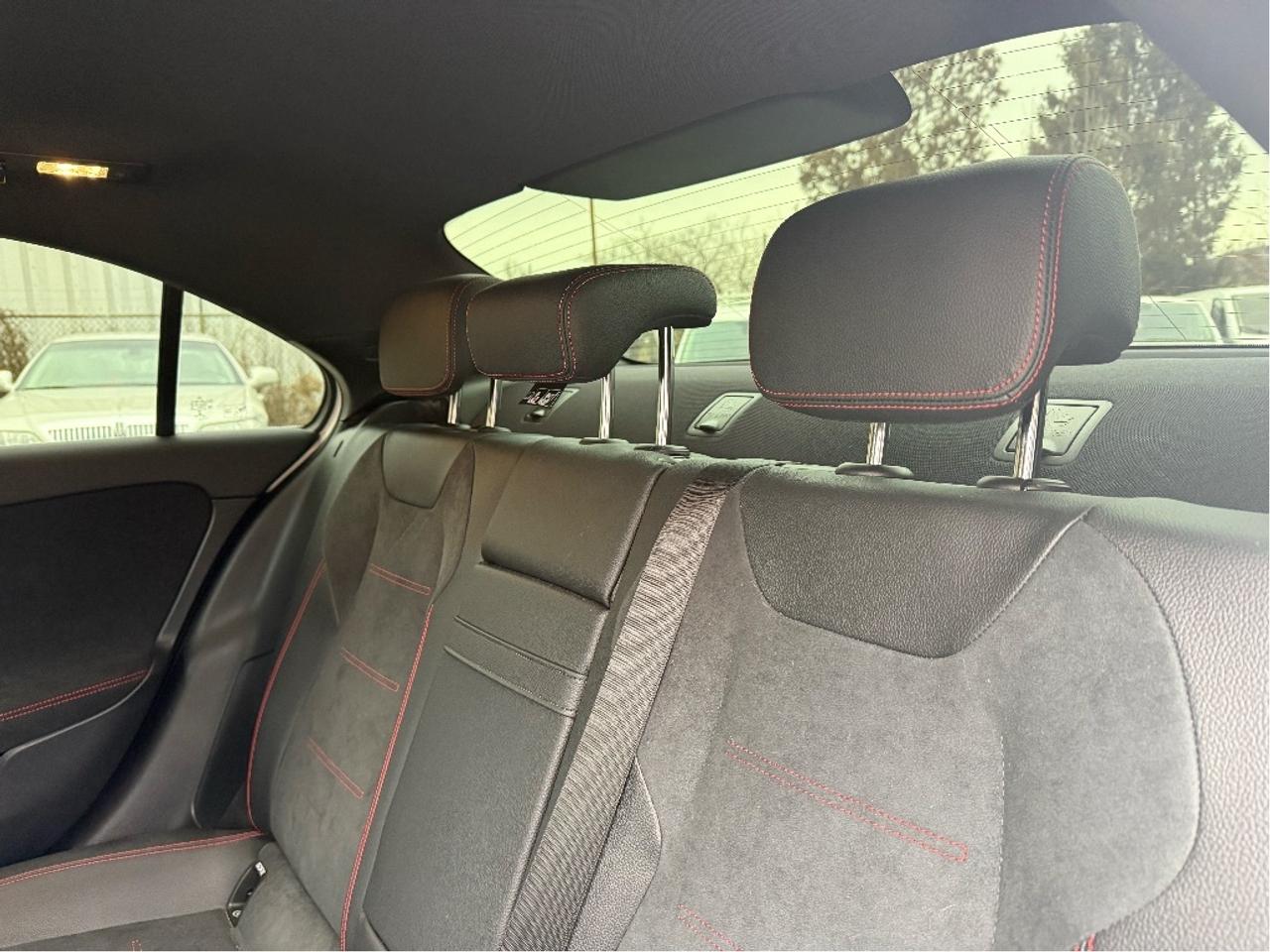 2022 Mercedes-Benz A-Class A220 4MATIC AWD Fully Loaded CleanCarfax Certified Photo