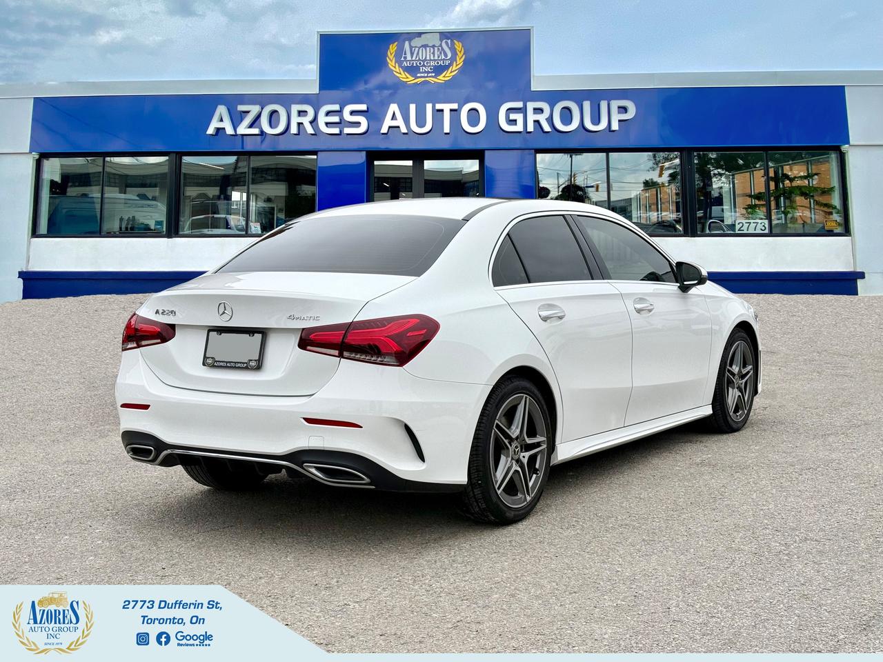 2022 Mercedes-Benz A-Class A220 4MATIC AWD Fully Loaded CleanCarfax Certified Photo3