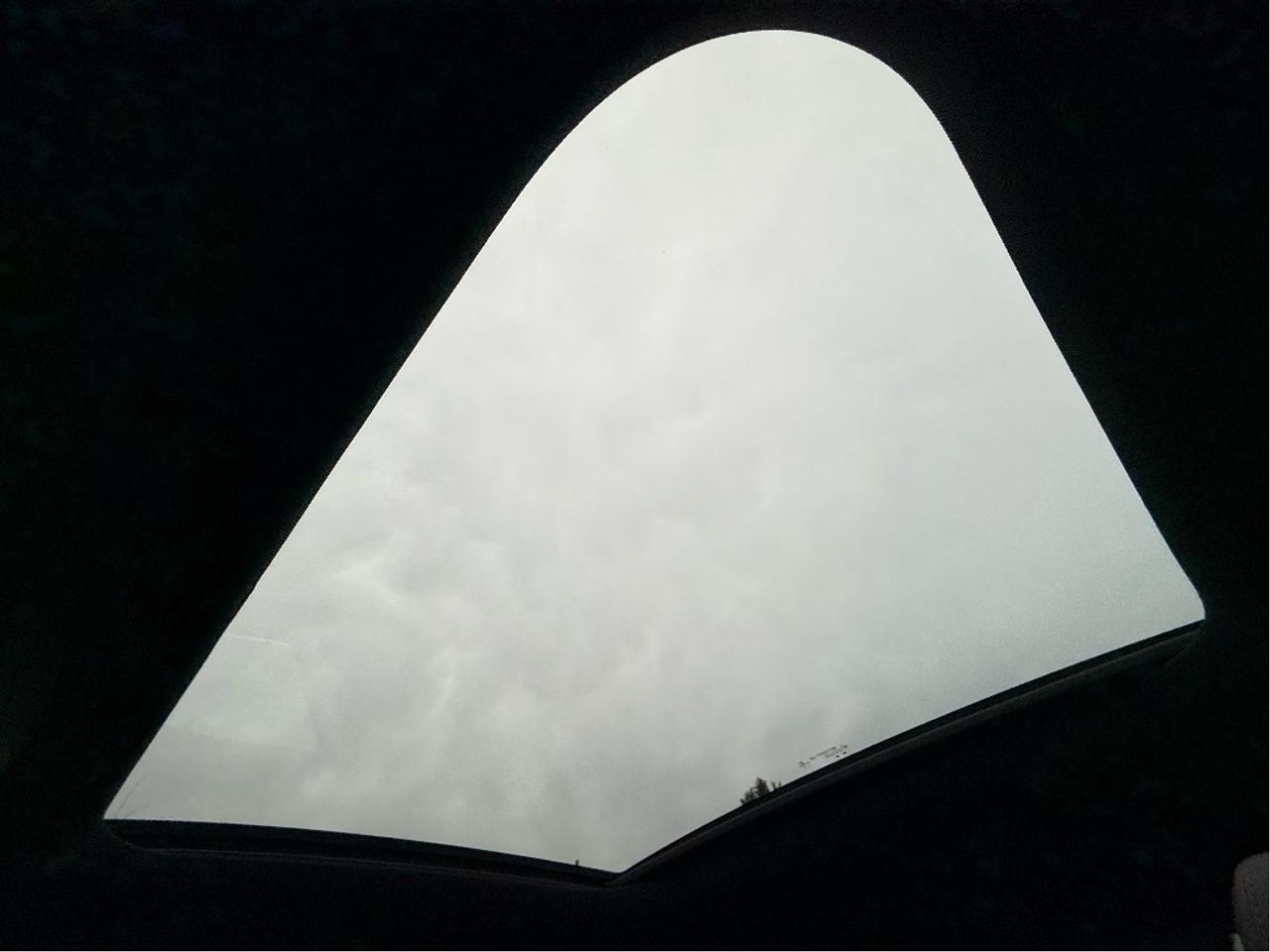 2022 Mercedes-Benz A-Class A220 4MATIC AWD Fully Loaded CleanCarfax Certified Photo