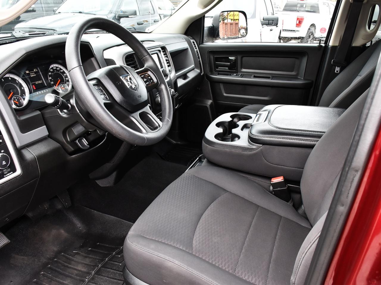 2019 RAM 1500 Classic 4x4 Crew Cab ~Heated Mirrors ~Bluetooth ~Camera Photo