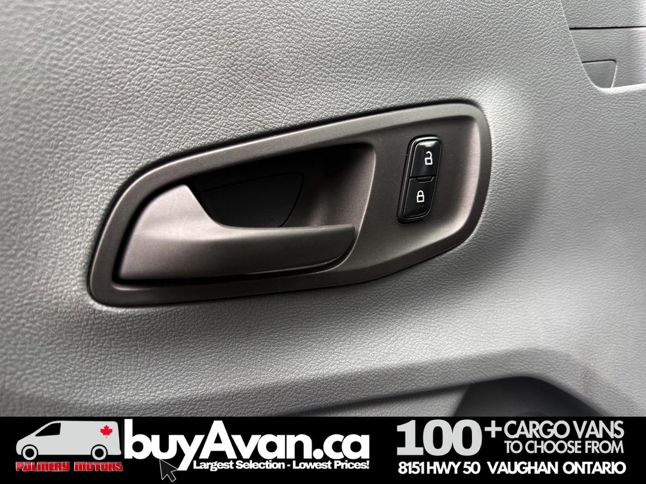 2016 Ford Transit Cargo Van 135k KM   CLEAN CARFAX   SHELVES + DIVIDER Photo