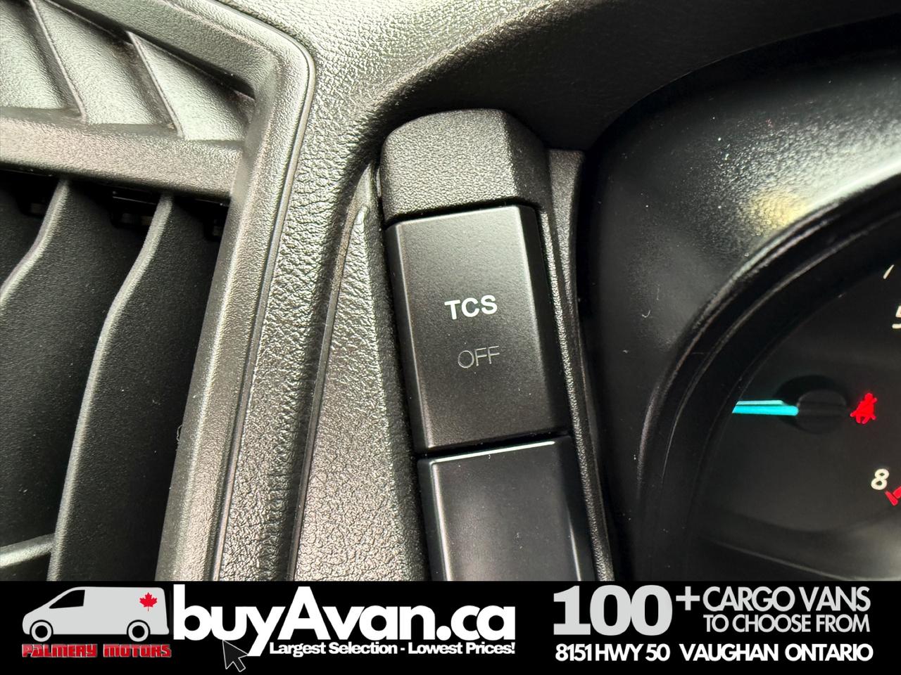 2016 Ford Transit Cargo Van 135k KM   CLEAN CARFAX   SHELVES + DIVIDER Photo