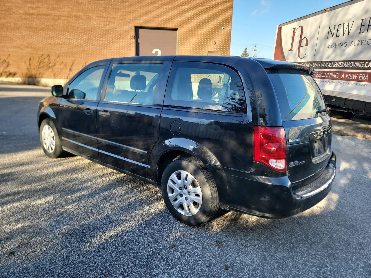 2014 Dodge Grand Caravan Wgn SE Photo3