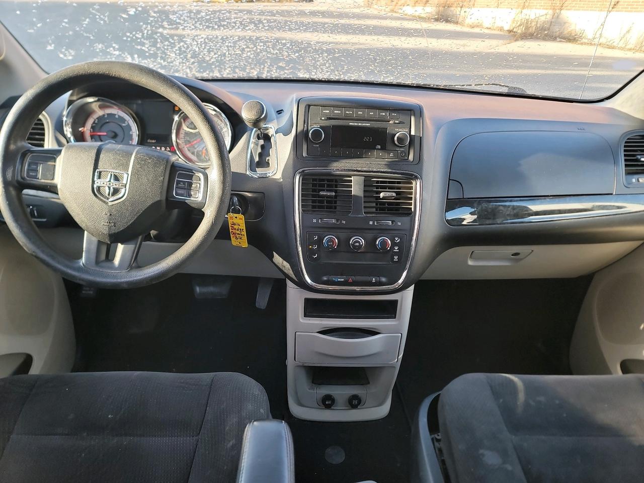 2014 Dodge Grand Caravan Wgn SE Photo