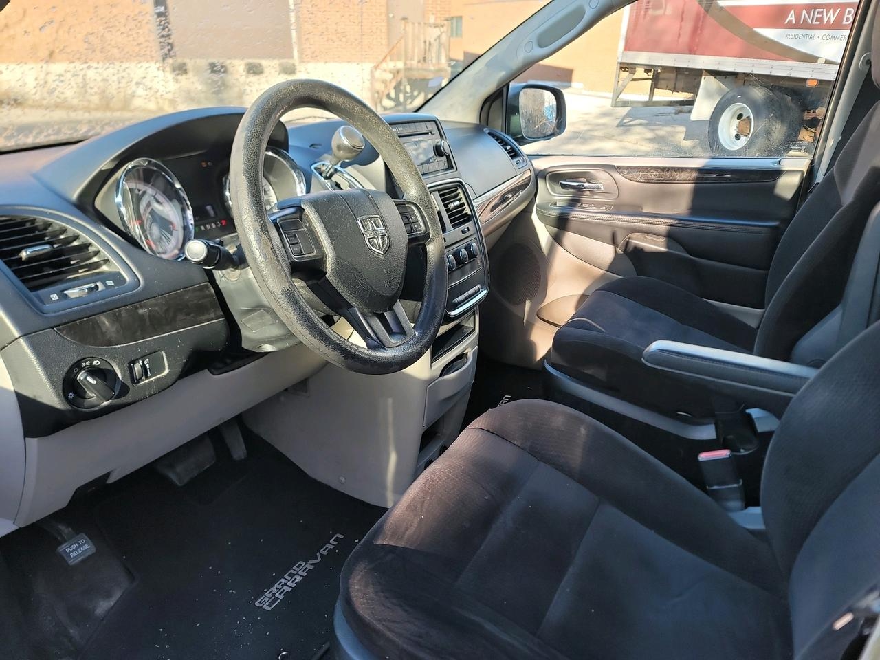 2014 Dodge Grand Caravan Wgn SE Photo