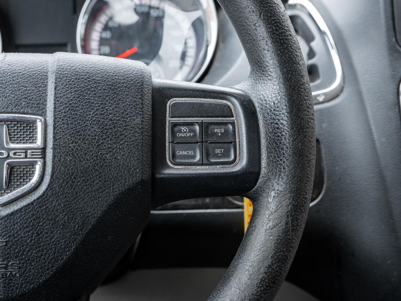 2014 Dodge Grand Caravan Wgn SE Photo
