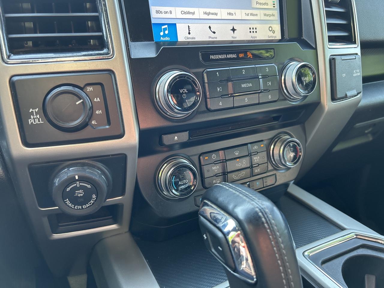 2018 Ford F-150 LARIAT, 3.5L, CLEAN CARFAX, HEATED/ COOLED LEATHER Photo