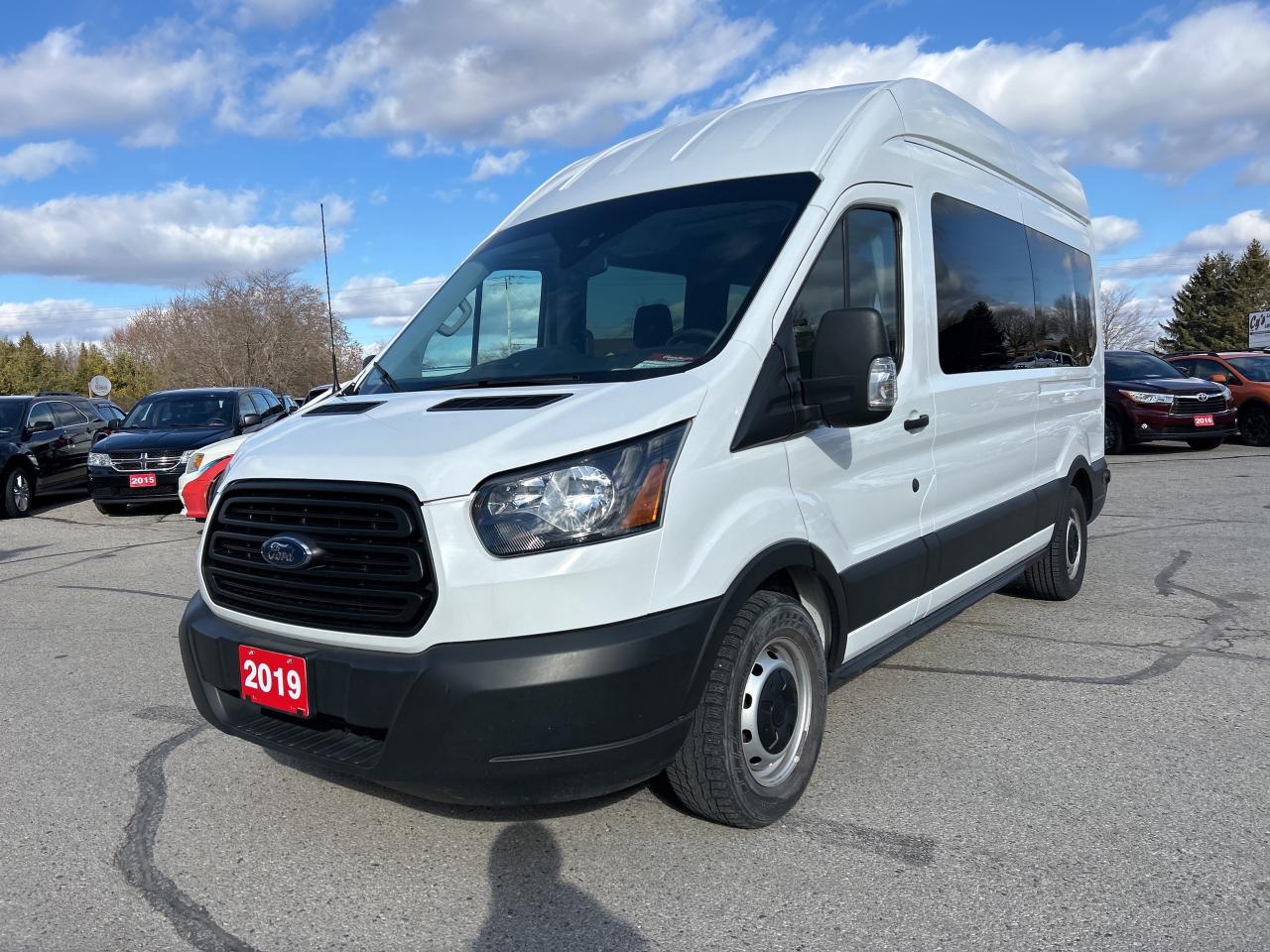 2019 Ford Transit Passenger Wagon XL, 15 PASSENGER, CLEAN CARFAX, BACKUP CAMERA! Photo