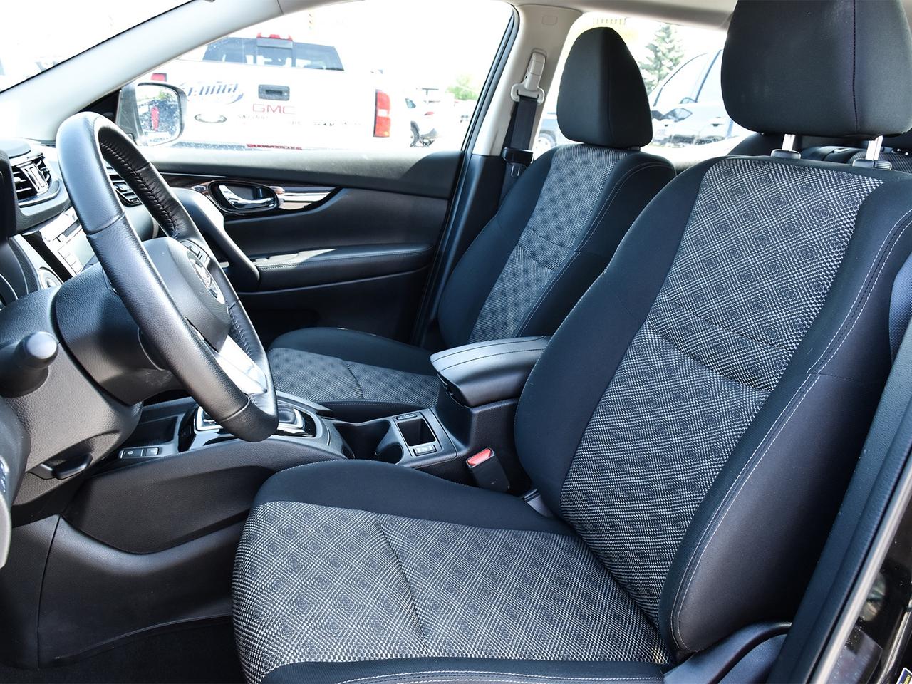 2023 Nissan Qashqai SV AWD ~Heated Seats ~Power Sunroof ~Alloys ~Cam Photo