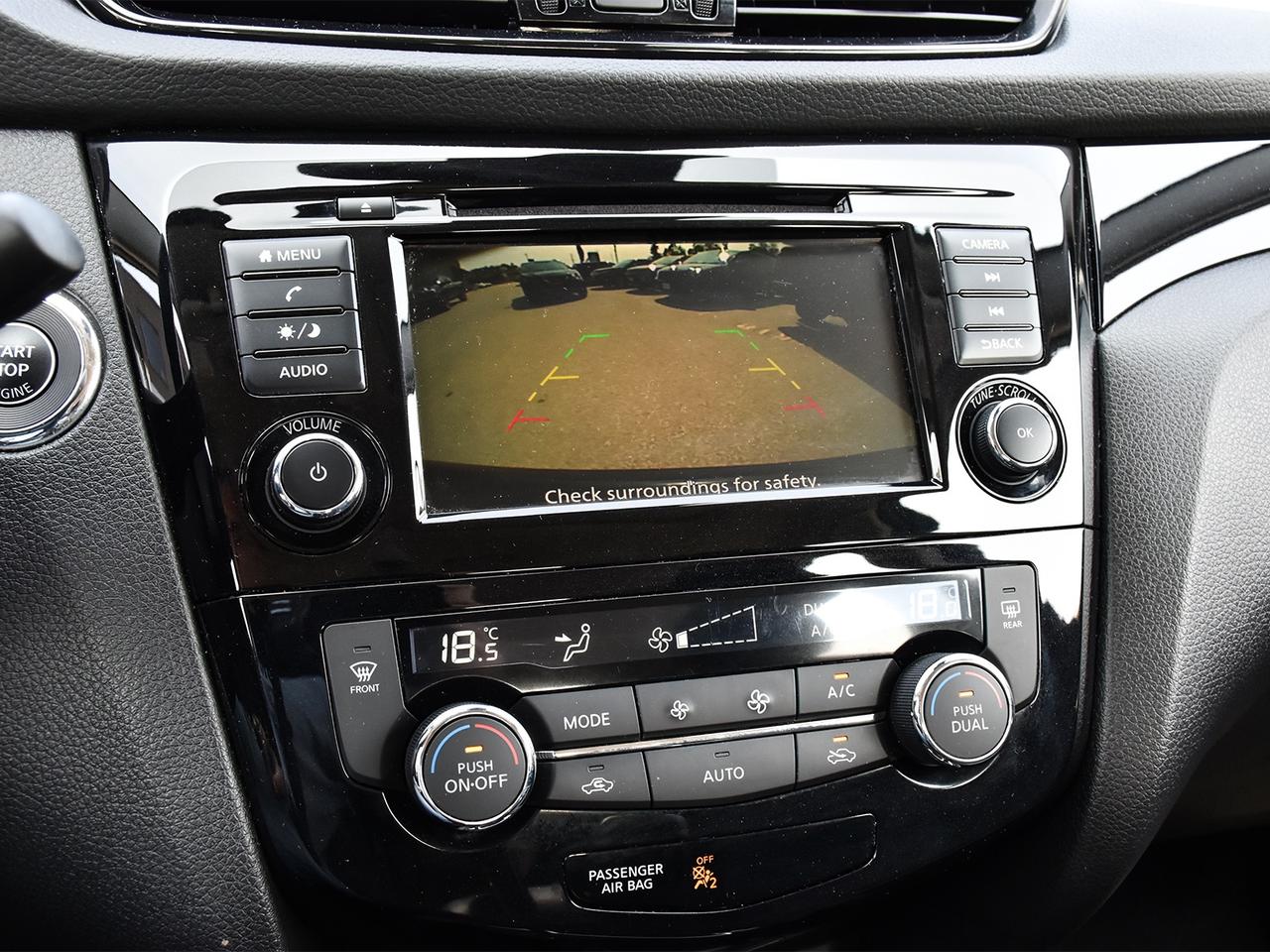 2023 Nissan Qashqai SV AWD ~Heated Seats ~Power Sunroof ~Alloys ~Cam Photo