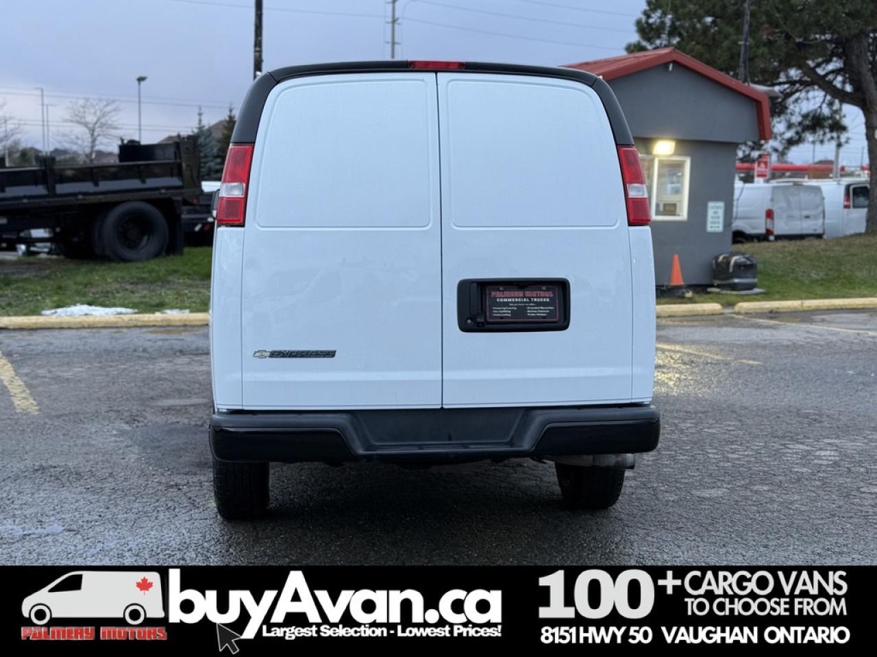 2022 GMC Savana Cargo Van 2500 NO Accidents Photo