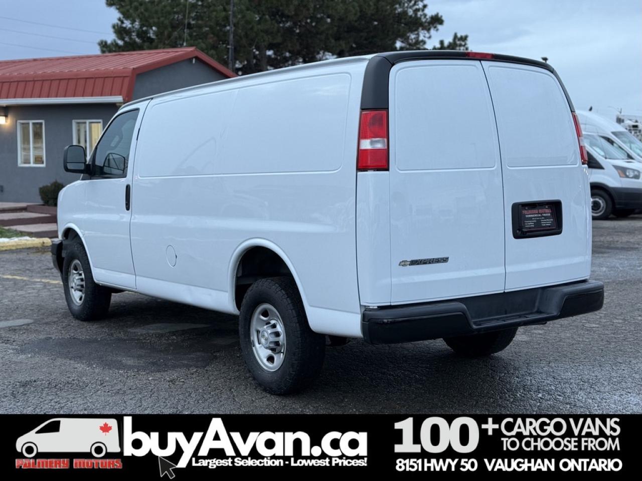 2022 GMC Savana Cargo Van 2500 NO Accidents Photo