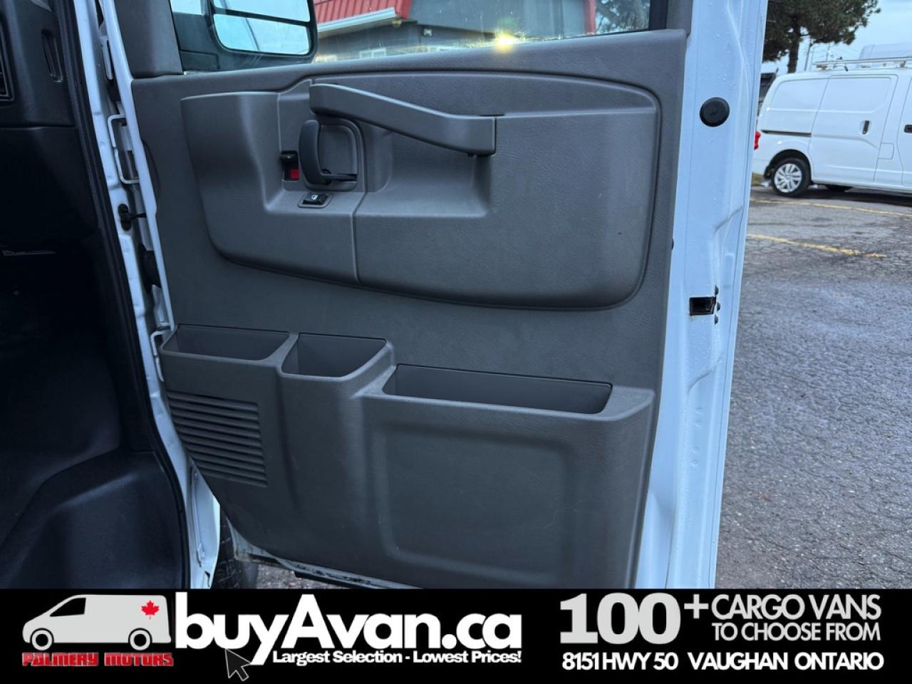 2022 GMC Savana Cargo Van 2500 NO Accidents Photo