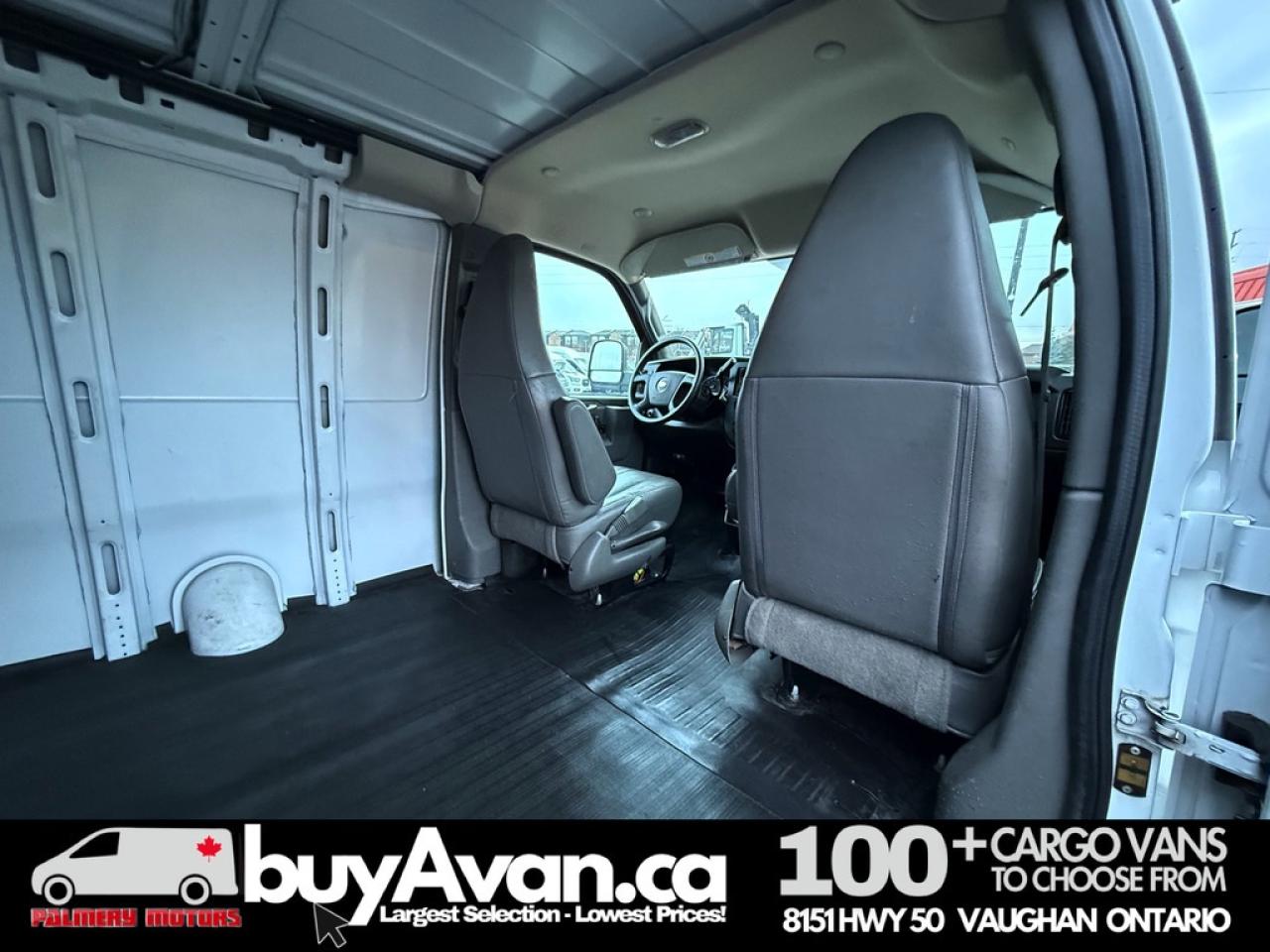 2022 GMC Savana Cargo Van 2500 NO Accidents Photo
