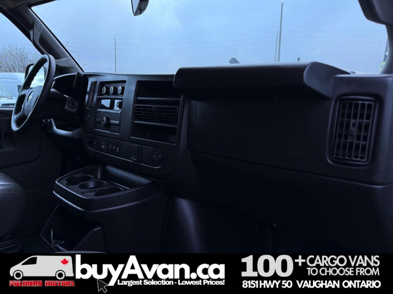 2022 GMC Savana Cargo Van 2500 NO Accidents Photo