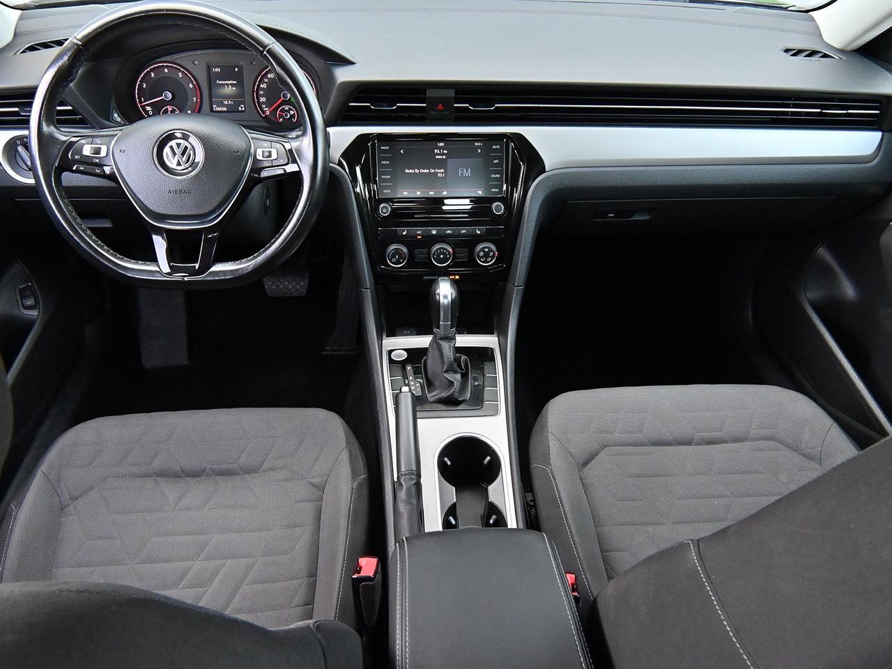 2020 Volkswagen Passat Comfortline Auto ~Bluetooth ~Backup Cam Photo