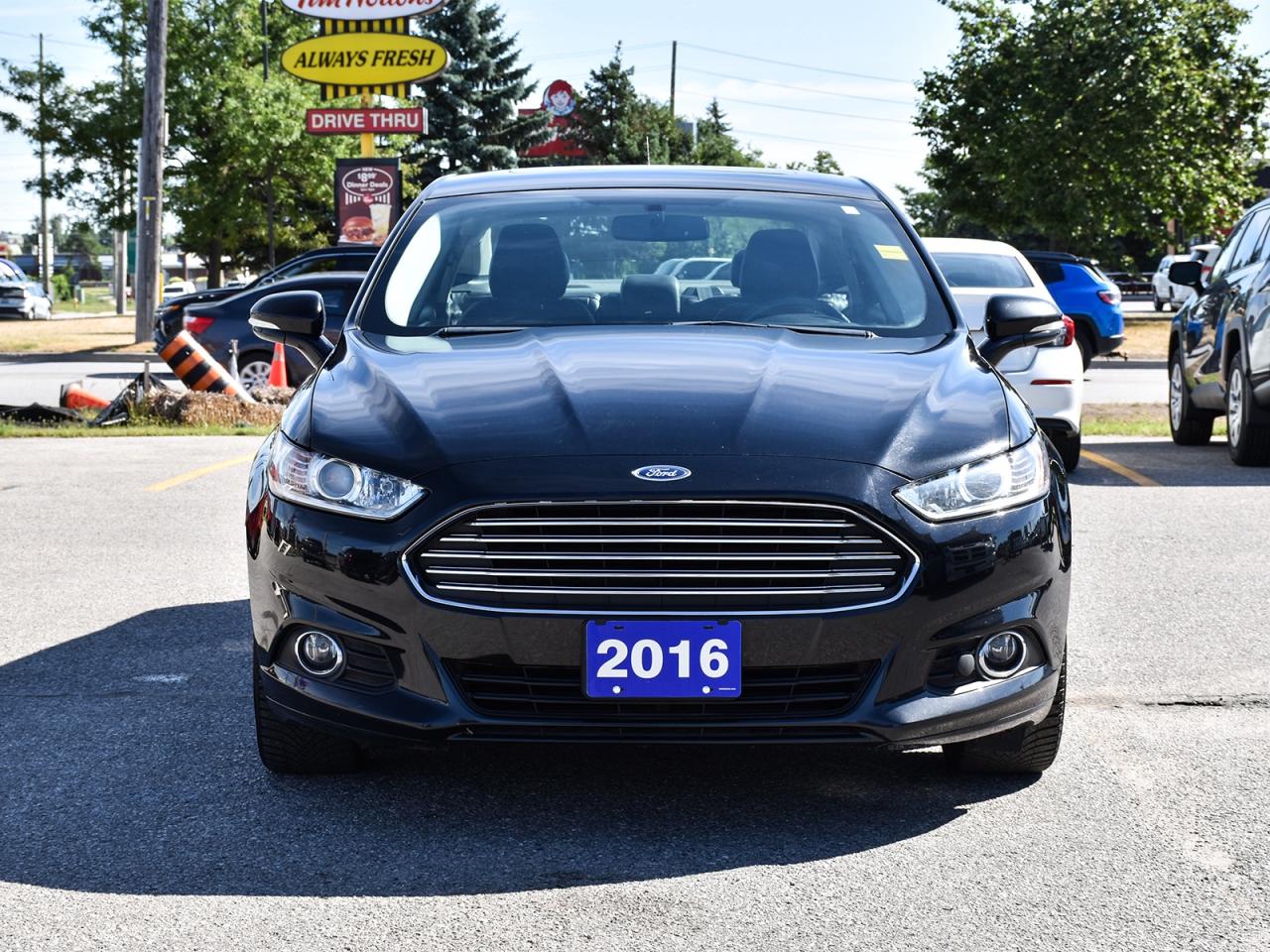 2016 Ford Fusion SE AWD ~Heated Leather ~Bluetooth ~Camera ~Sunroof Photo2