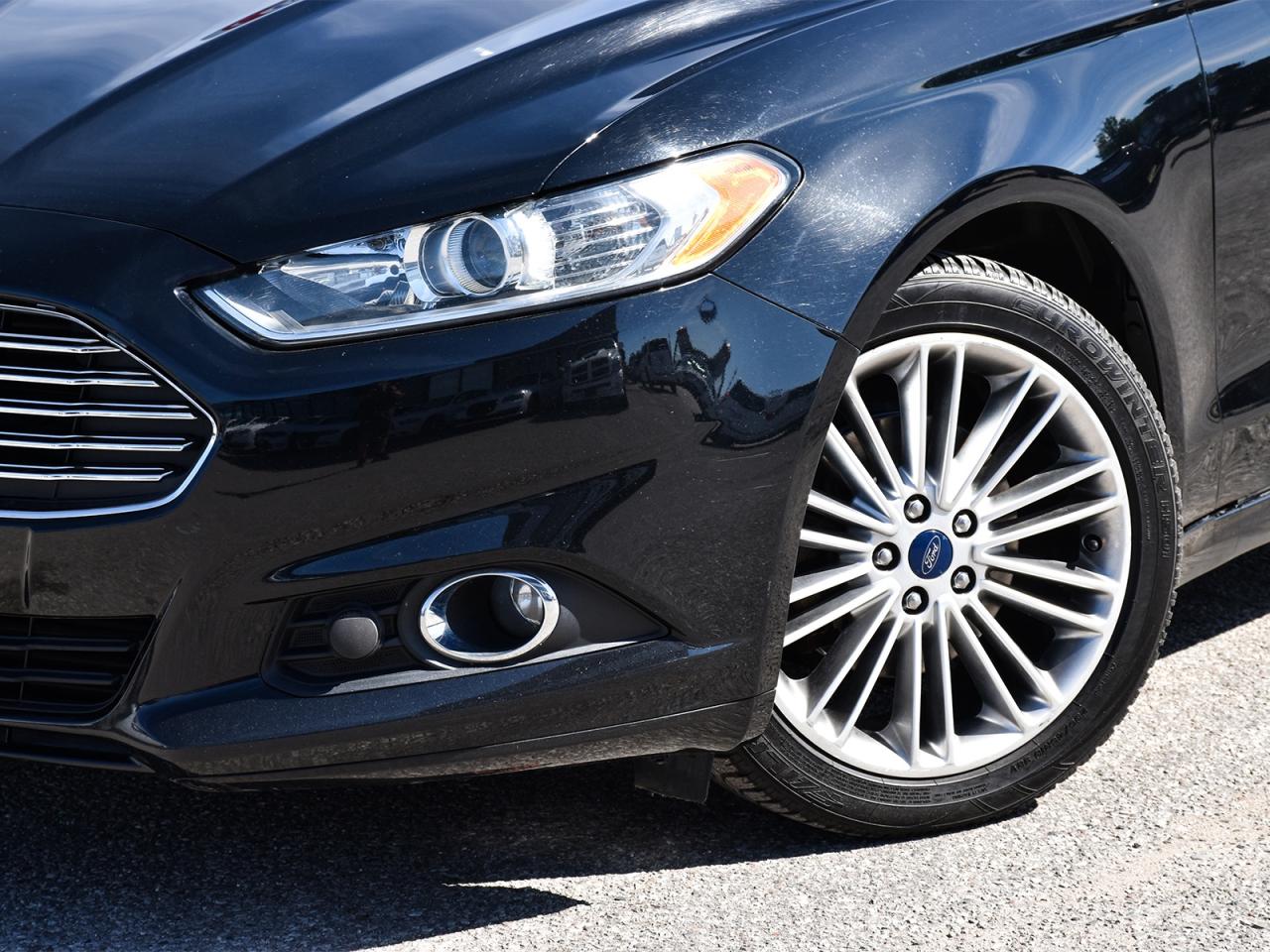 2016 Ford Fusion SE AWD ~Heated Leather ~Bluetooth ~Camera ~Sunroof Photo