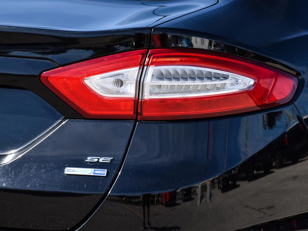 2016 Ford Fusion SE AWD ~Heated Leather ~Bluetooth ~Camera ~Sunroof Photo