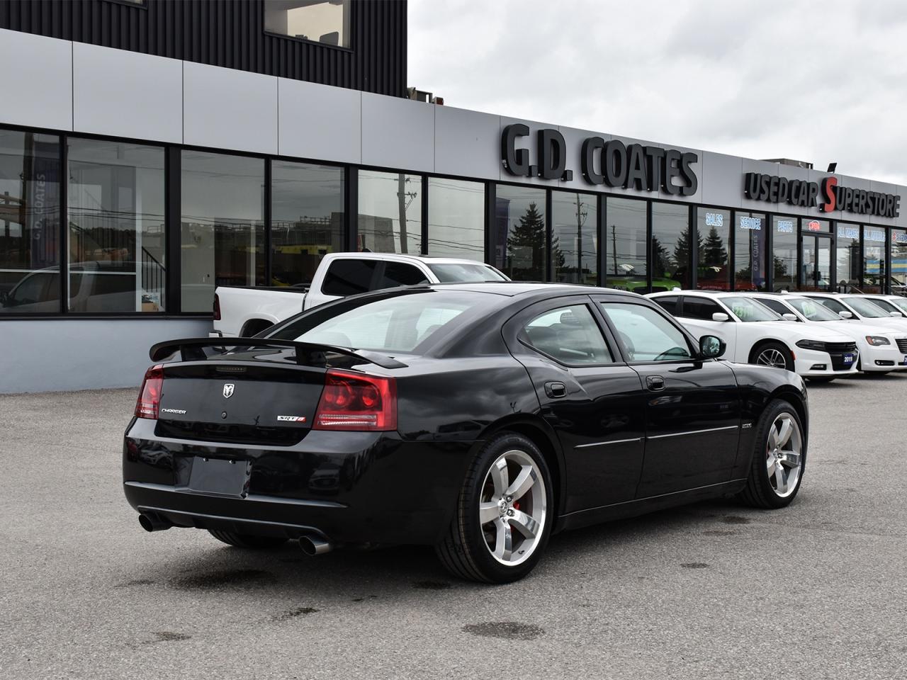 2006 Dodge Charger SRT8 ~6.1L HEMI ~Nav ~Leather ~Roof ~Kicker Audio Photo