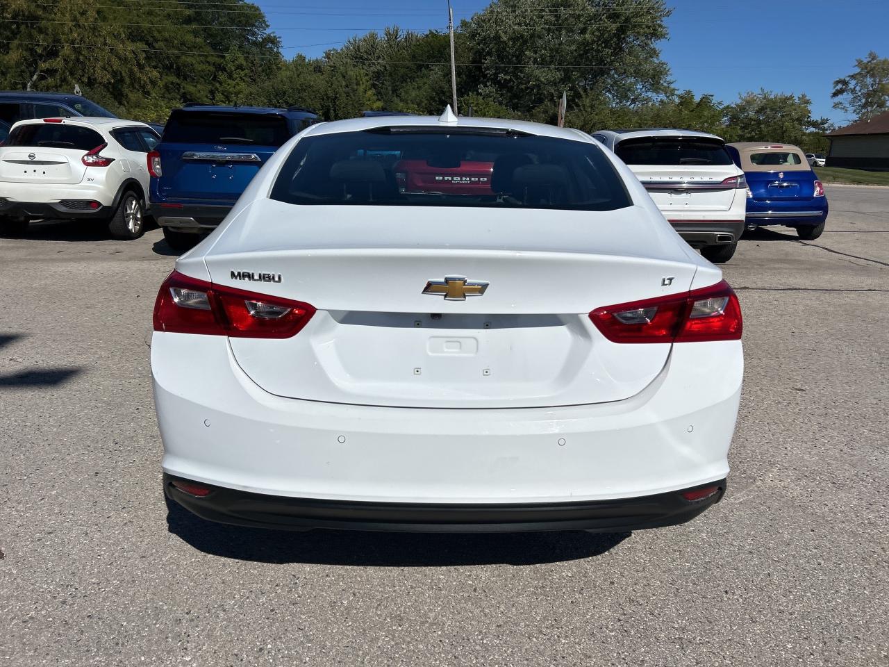 2024 Chevrolet Malibu LT, CLEAN CARFAX, REMOTE START, FACTORY WARRANTY! Photo