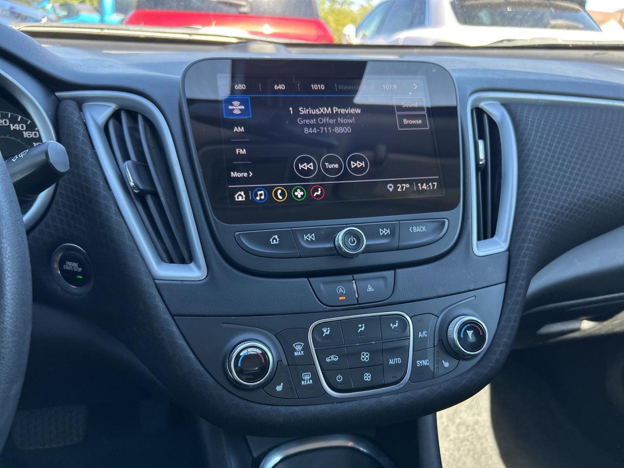 2024 Chevrolet Malibu LT, CLEAN CARFAX, REMOTE START, FACTORY WARRANTY! Photo