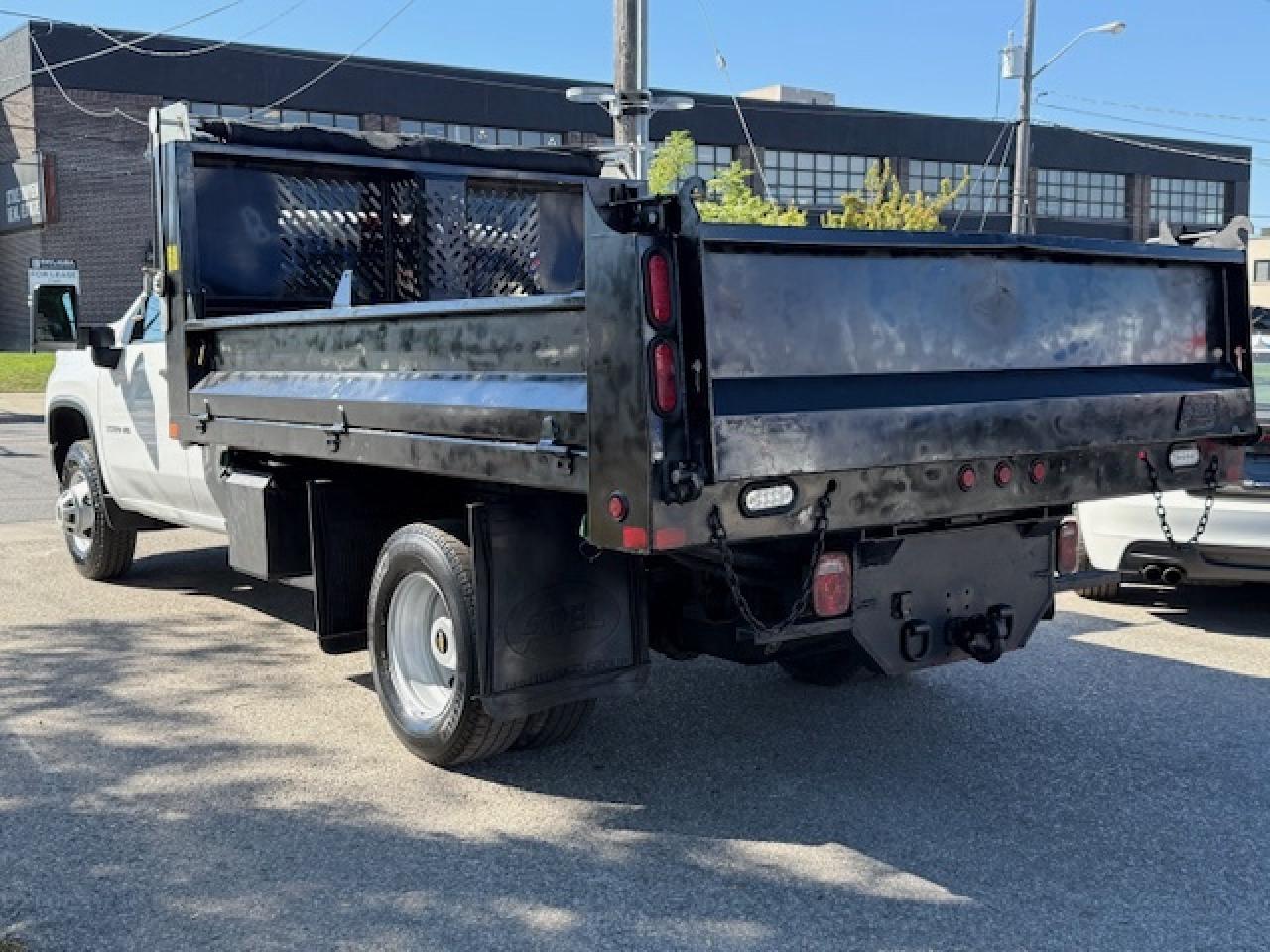 2021 Chevrolet Silverado 3500 Commercial Dump Truck w/Hydraulic Lift DuramaxDiesel Only47KM Photo