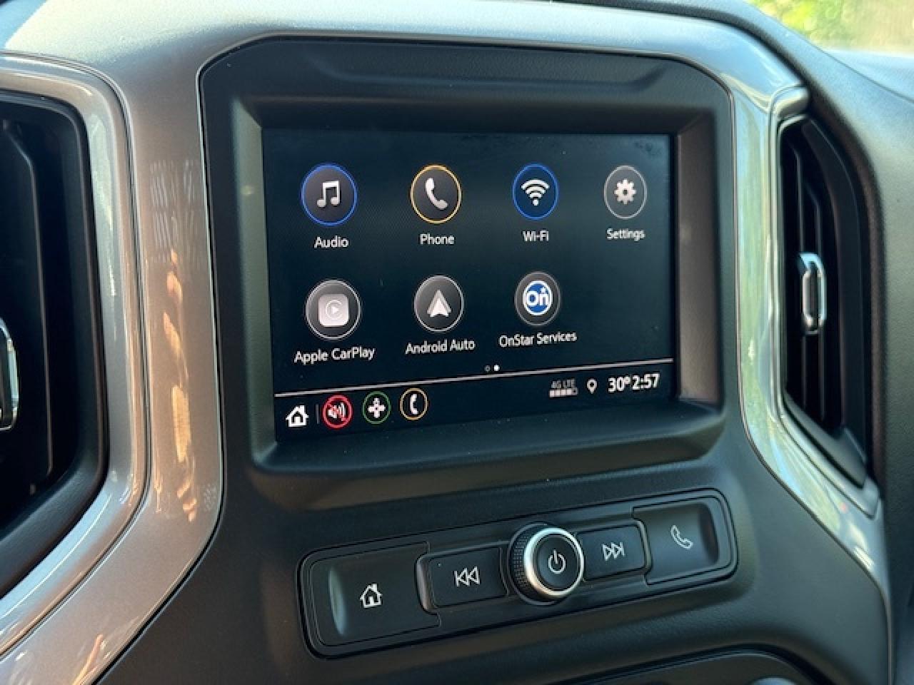 2021 Chevrolet Silverado 3500 Commercial Dump Truck w/Hydraulic Lift DuramaxDiesel Only47KM Photo