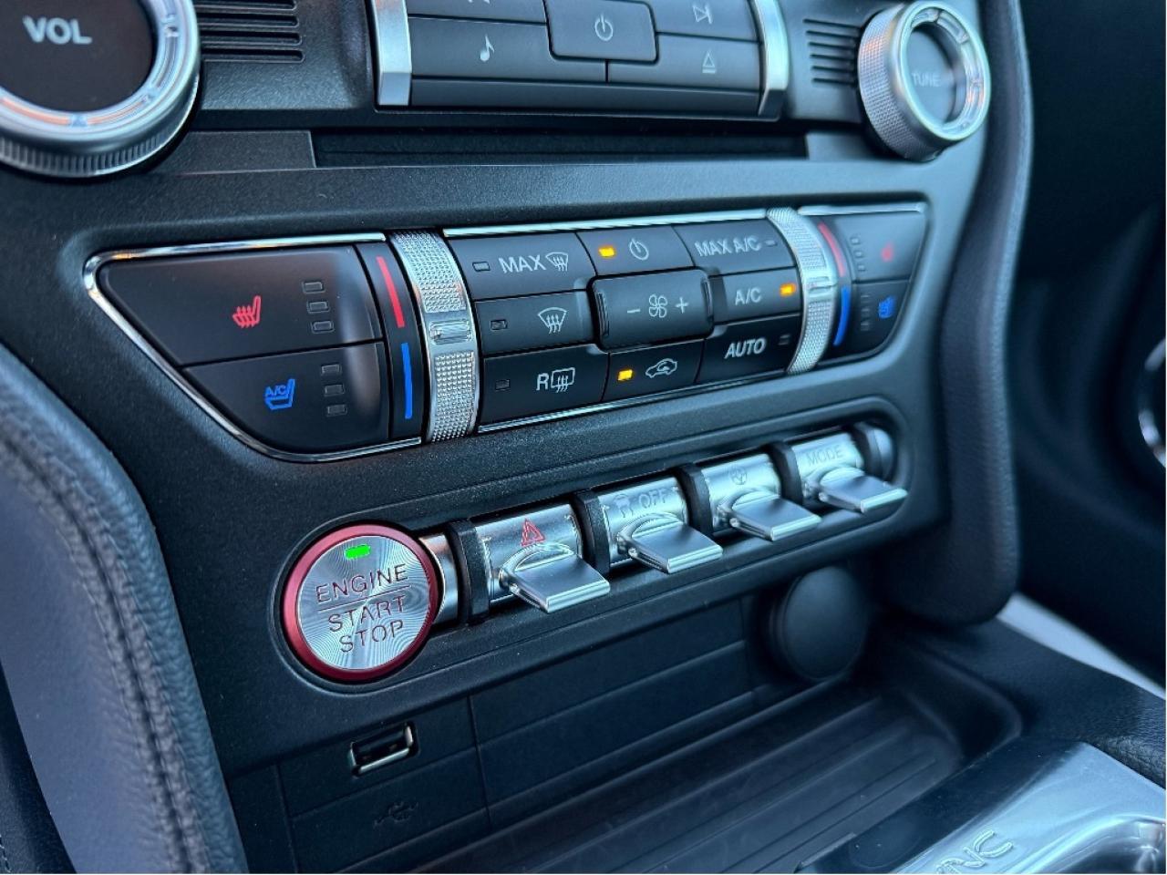 2020 Ford Mustang BULLITT Only 9,483km! Clean Carfax ServiceHistory Photo