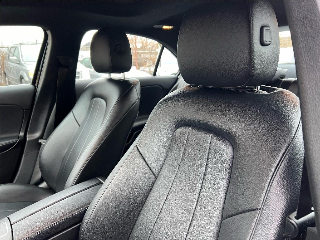 2020 Mercedes-Benz A-Class A 220 4MATIC AWD Loaded Clean Carfax Photo