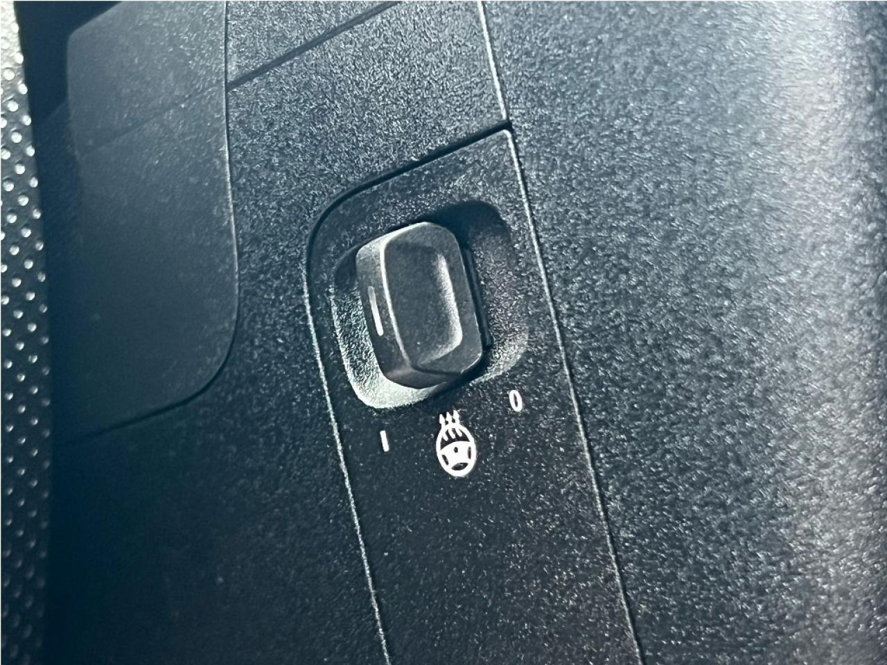 2020 Mercedes-Benz A-Class A 220 4MATIC AWD Loaded Clean Carfax Photo