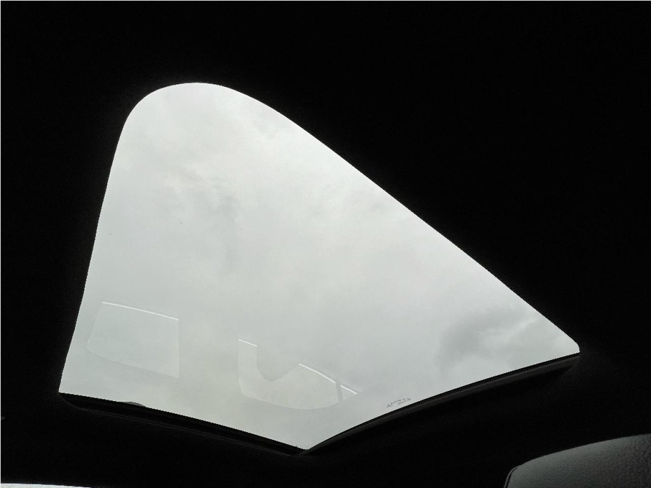 2020 Mercedes-Benz A-Class A 220 4MATIC AWD Loaded Clean Carfax Photo