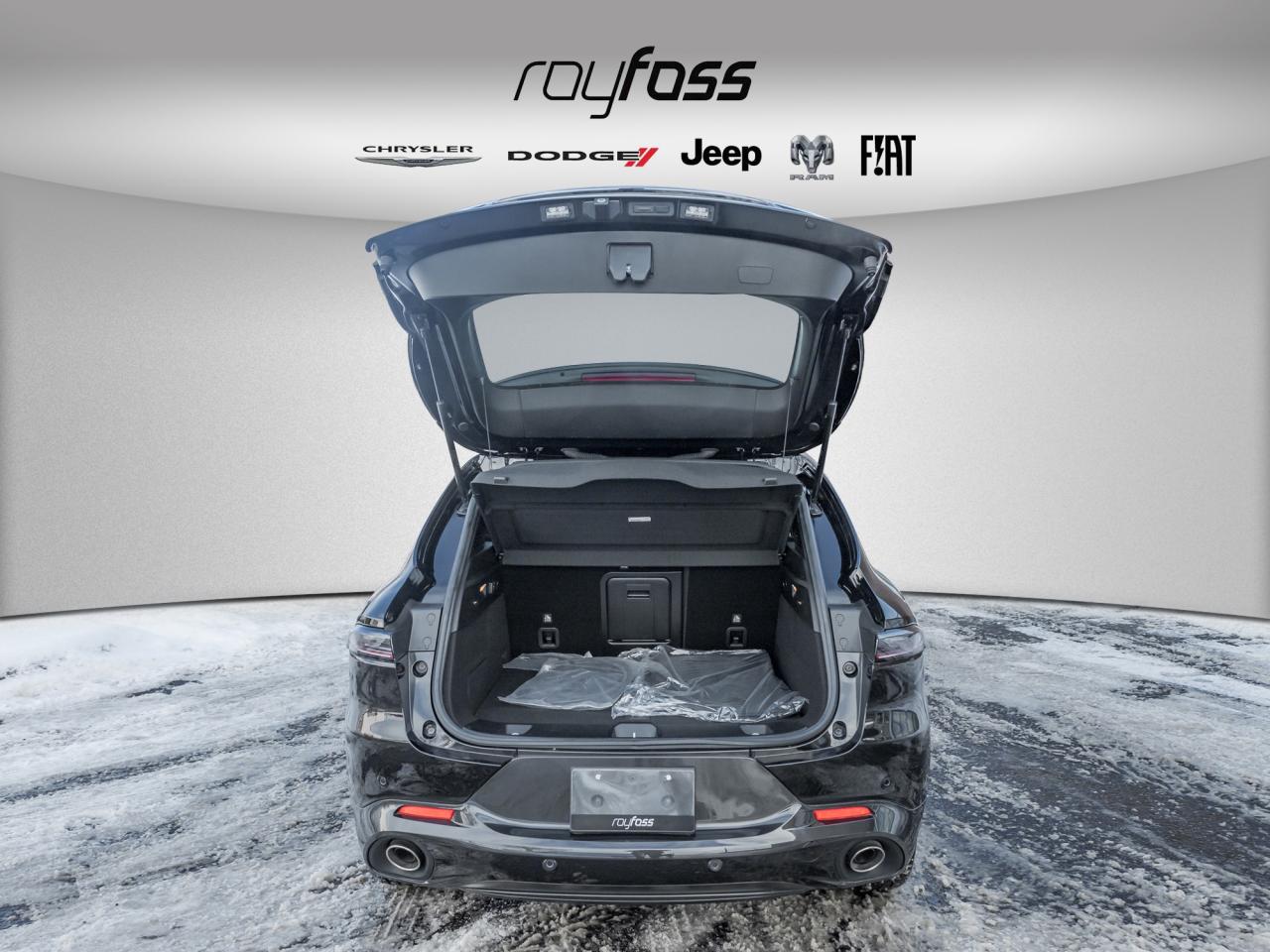 2024 Dodge Hornet R-T PHEV EAWD**BLK TOP & TRACK PACK BUNDLE+++ Photo4