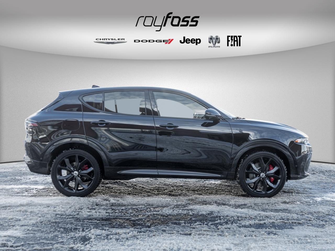 2024 Dodge Hornet R-T PHEV EAWD**BLK TOP & TRACK PACK BUNDLE+++ Photo2