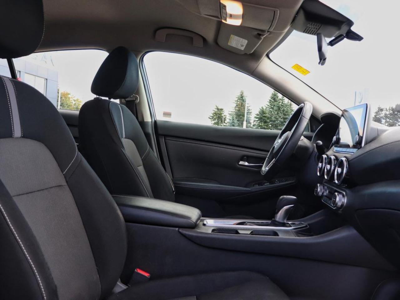 2020 Nissan Sentra SV CVT  APPLE CARPLAY, REMOTE START! Photo