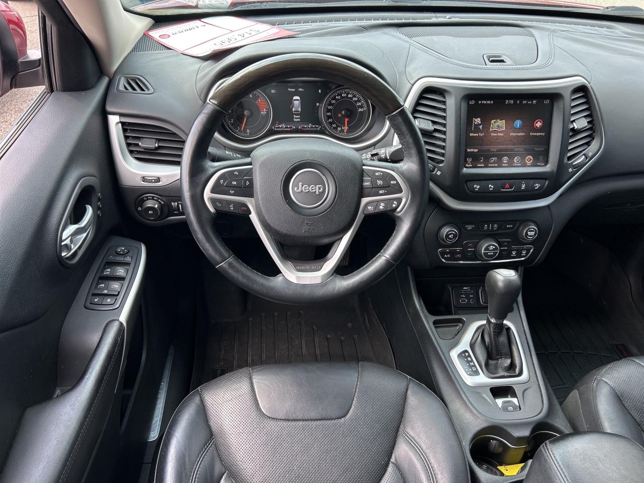 2016 Jeep Cherokee OVERLAND EDITION, HEATED/ COOLED LEATHER SEATS! Photo