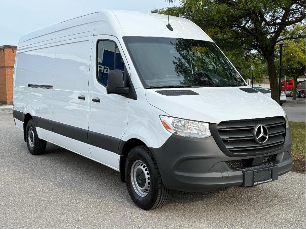 2025 Mercedes-Benz Sprinter Cargo Van 2500 170 LongWheel Base Divider B.Cam DriverAssist Photo