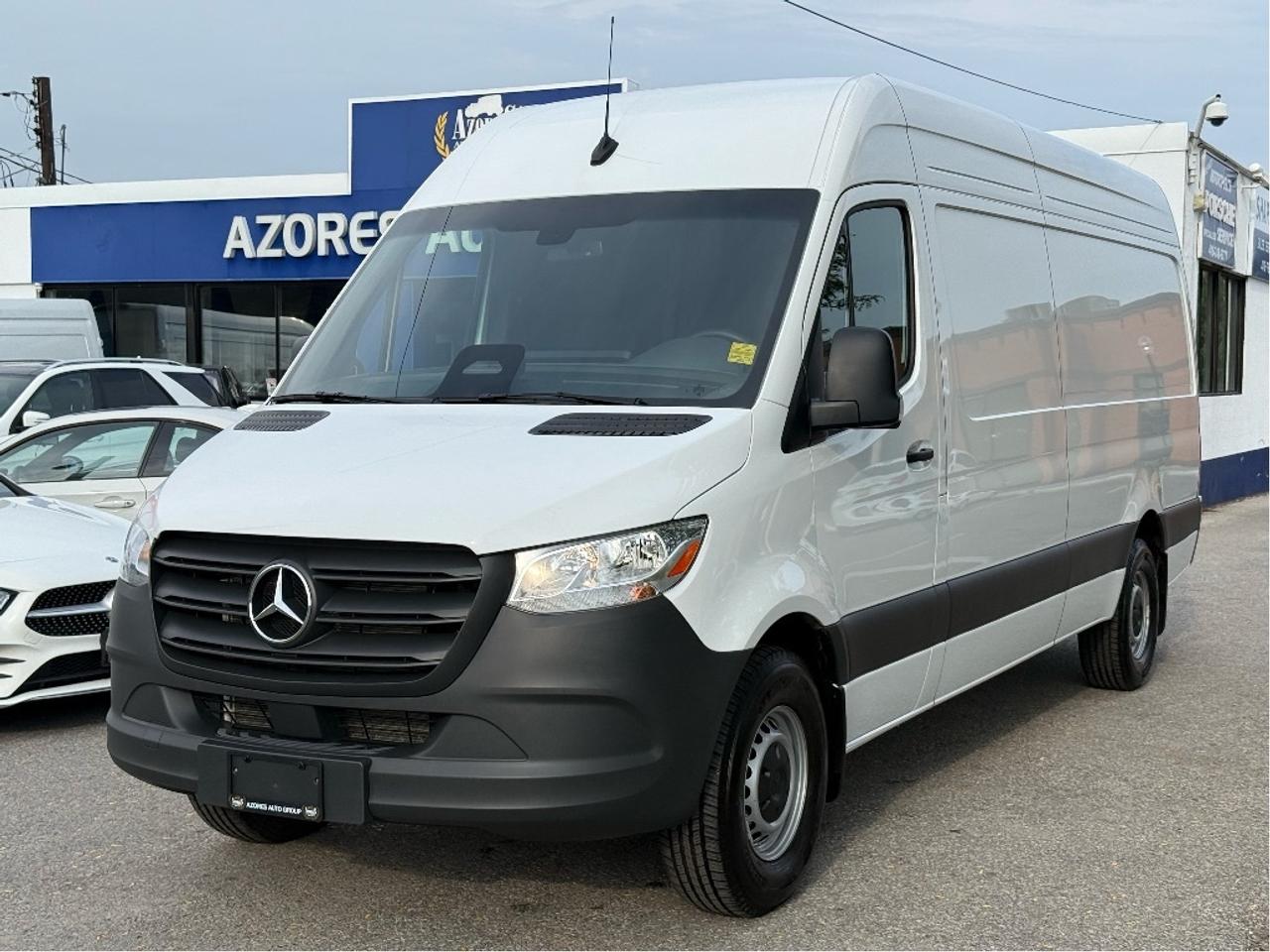 2025 Mercedes-Benz Sprinter Cargo Van 2500 170 LongWheel Base Divider B.Cam DriverAssist Photo