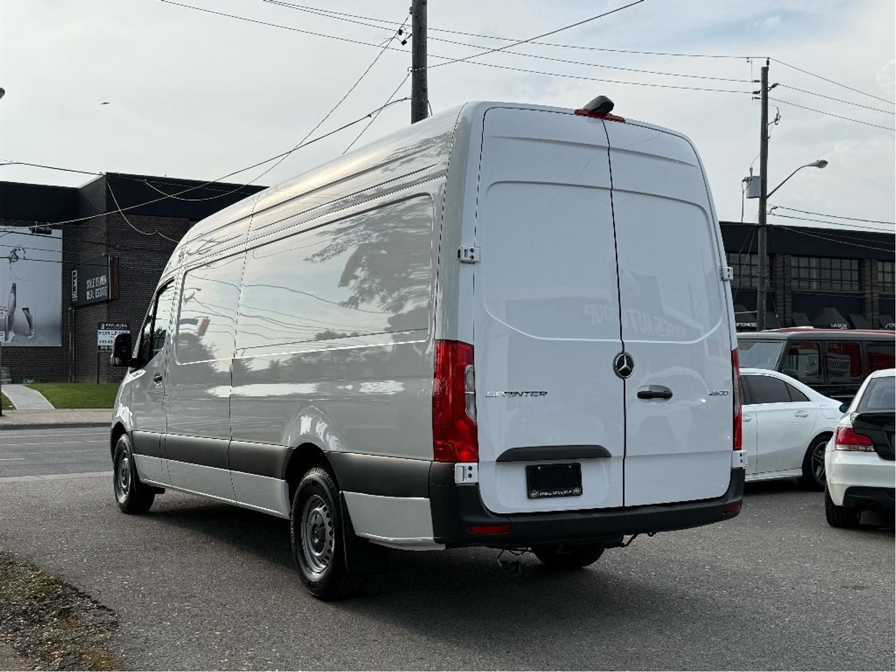2025 Mercedes-Benz Sprinter Cargo Van 2500 170 LongWheel Base Divider B.Cam DriverAssist Photo