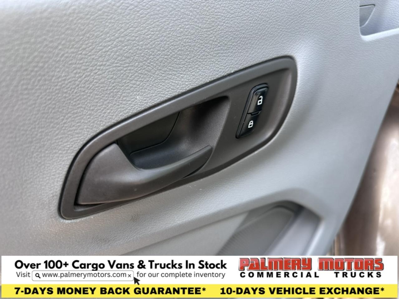 2017 Ford Transit Passenger Wagon 130"WB Low Roof 8 PASSENGER Photo