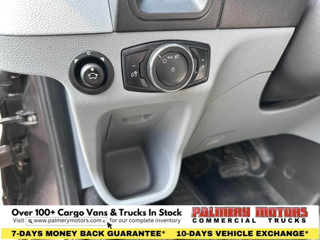 2017 Ford Transit Passenger Wagon 130"WB Low Roof 8 PASSENGER Photo