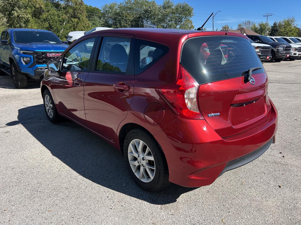 2019 Nissan Versa Note SV, HATCH BACK, GOOD MILEAGE, HEATED SEATS! Photo