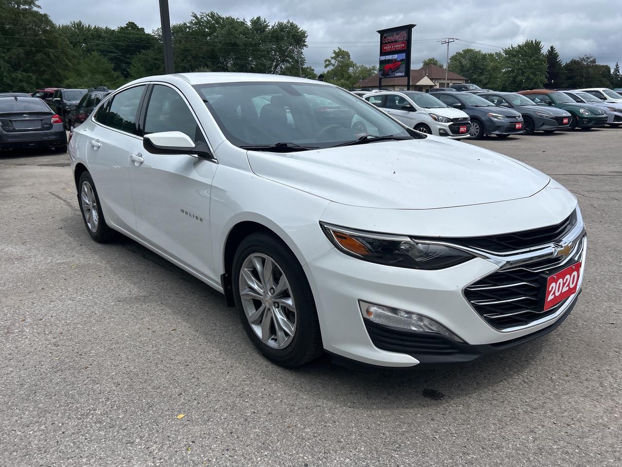 2020 Chevrolet Malibu LT, CLEAN CARFAX, HEATED SEATS, REMOTE START! Photo3