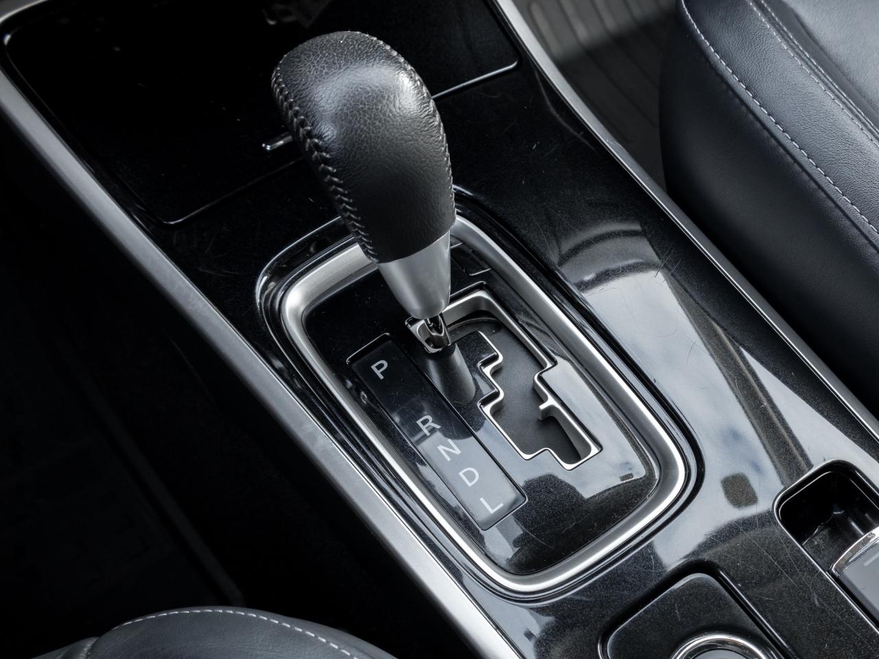 2020 Mitsubishi Outlander GT S-AWC   ONE OWNER   SAFETY CERTIFIED Photo