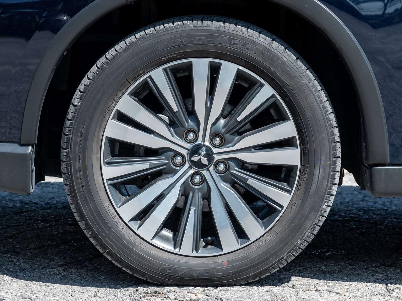 2020 Mitsubishi Outlander GT S-AWC   FIANCNE AS LOW AS 7.99% Photo