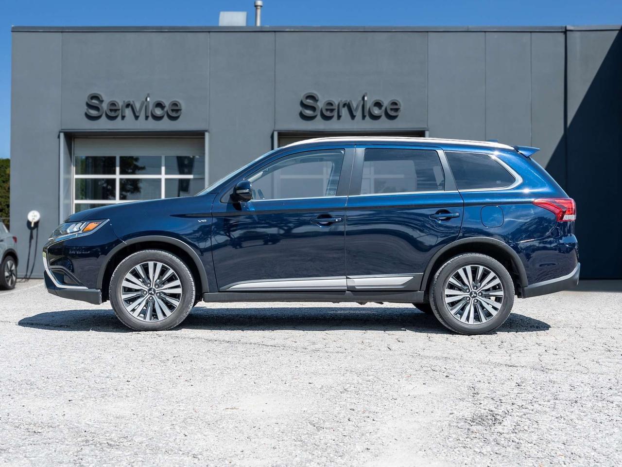 2020 Mitsubishi Outlander GT S-AWC   FIANCNE AS LOW AS 7.99% Photo