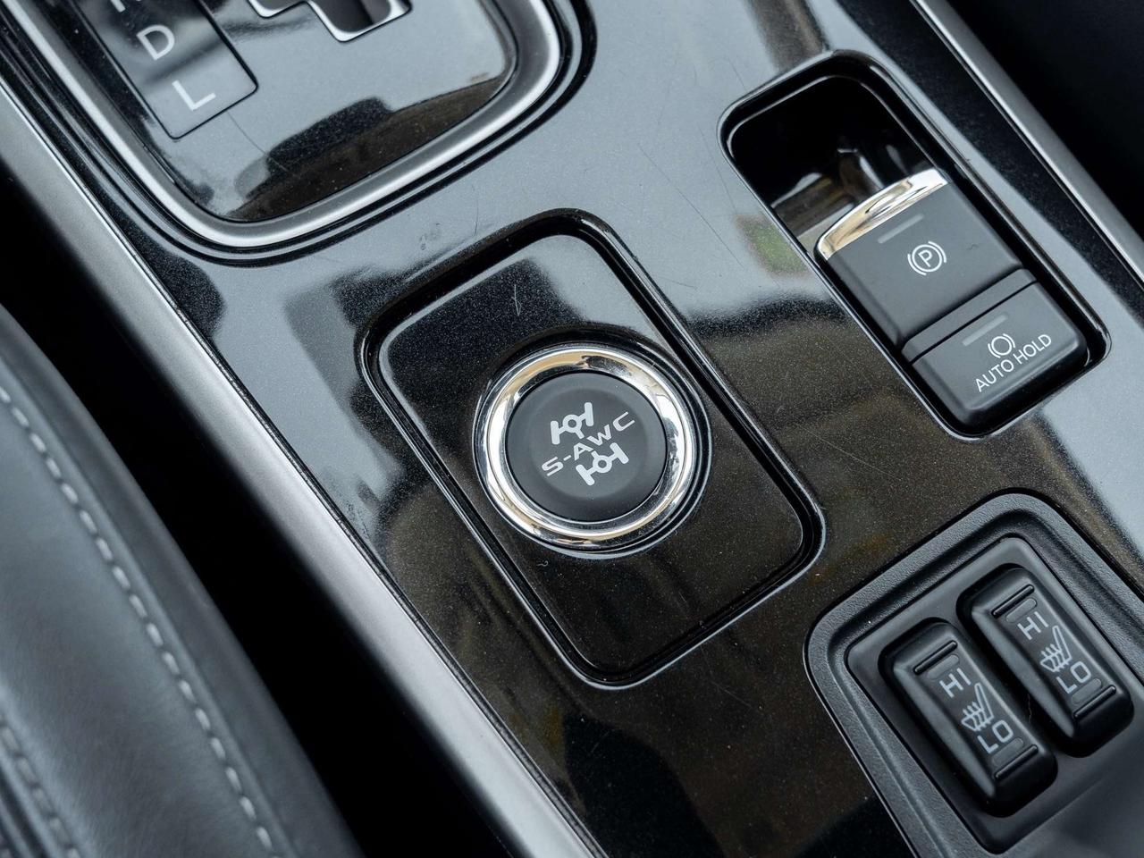 2020 Mitsubishi Outlander GT S-AWC   FIANCNE AS LOW AS 7.99% Photo