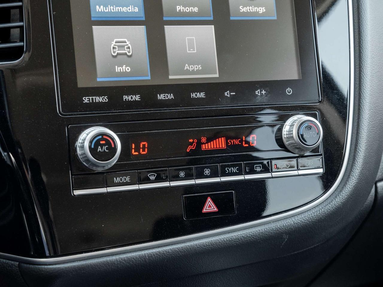 2020 Mitsubishi Outlander GT S-AWC   FIANCNE AS LOW AS 7.99% Photo